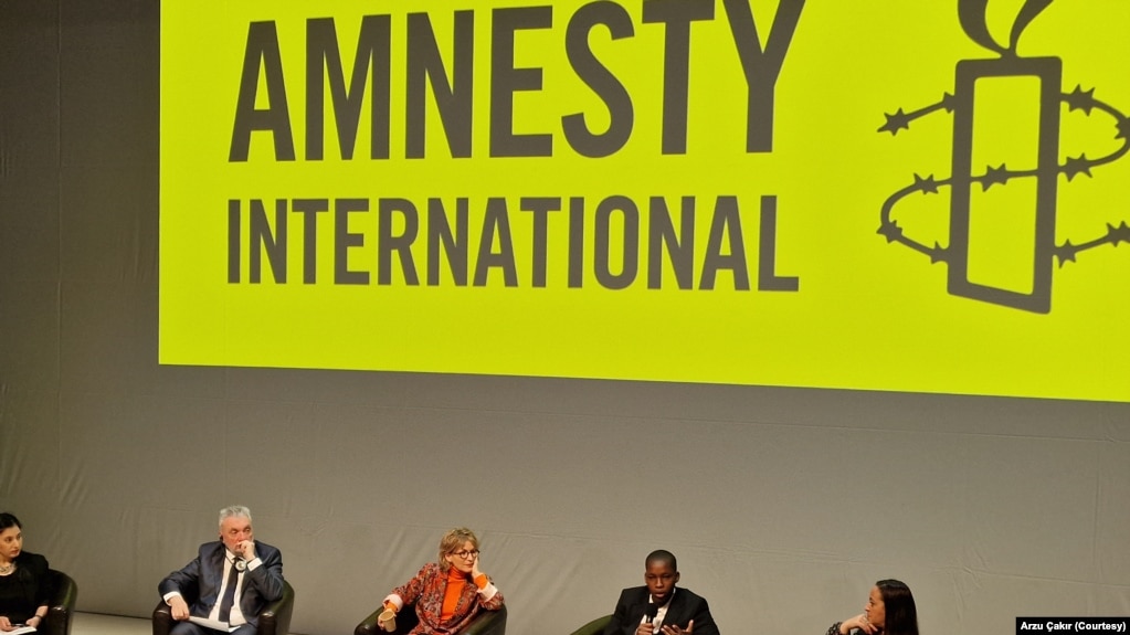Amnesty: Përgjigjja e fortë globale ndaj luftës së Rusisë në Ukrainë ekspozon ‘standardet e dyfishta’ mbi të drejtat e njeriut