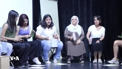 بەکارهێنانی کەرەستەی فڕێدراو لە فۆڕمێکی نوێی هونەریدا 