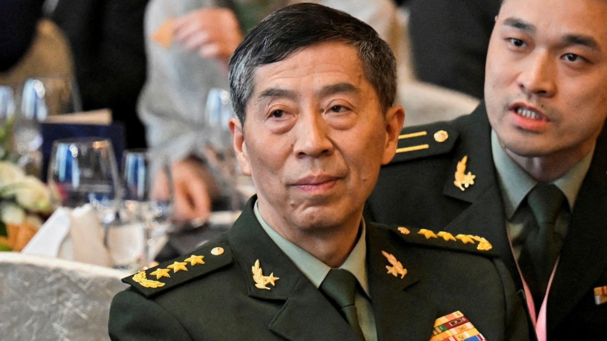 Analysts: Chinese Defense Minister’s Removal Could Be Beginning Of Trend