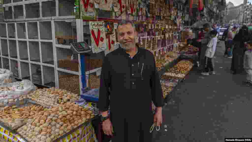 Hajj Mohamed, the owner of a sweets factory, says, &ldquo;The current buying power is weak. My raw material costs [especially for sugar] have skyrocketed, and shoppers aren&rsquo;t buying many gifts or thinking about family gatherings.&rdquo;