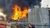 آتش‌سوزی در مخزن‌های نفتی بندرعباس؛ دست‌کم هشت تن زخمی شدند
