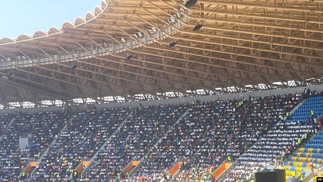 Ababarirwa mu bihumbi biganjemo abatuye mu murwa mukuru, Kigali bitabiriye ibi birori byabereye kuri Stade Amahoro i Remera