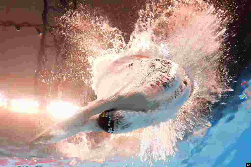 Carles Coll Marti of Spain competes in the men&#39;s 200-meter breaststroke heat at the World Aquatics Championships in Doha, Qatar. (AP Photo/Lee Jin-man)