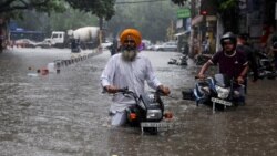 အိန္ဒိယမှာ မိုးသည်းထန်မှုကြောင့် လူ ၂၂ ဦး သေဆုံး
