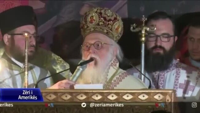 Shqipëri, festohen Pashkët ortodokse me mesazhe paqeje dhe shprese