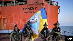 Украинский спецназ на освобожденных от оккупантов буровых платформах в Черном море. 11 сентября 2023.
