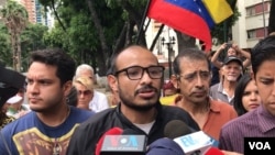 Carlos Julio Rojas durante una manifestación en 2019.