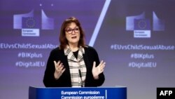 FILE - European Commission Vice President Dubravka Suica speaks during a press conference on the Child Rights Package at EU headquarters in Brussels, May 11, 2022.