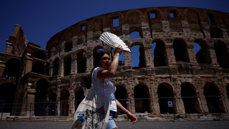 Minggu Paling Panas dalam Sejarah Tingkatkan Kekhawatiran akan Perubahan Iklim 8 Minggu Paling Panas dalam Sejarah Tingkatkan Kekhawatiran akan Perubahan Iklim