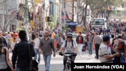 Una imagen de la Carrera Séptima en Bogotá, una de las avenidas peatonalizadas más grandes de la ciudad. [Foto: Juan Hernández, VOA]