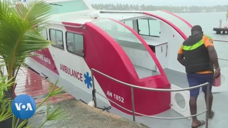 Côte d'Ivoire : un bateau-ambulance entre les villages de la commune littorale d'Assinie-Mafia