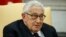 Genri Kissinjer hayotining so'nggi yillarini Konnektikut shtatidagi uyida o'tkazdi. 1923-yilda Germaniyada dunyoga kelgan Kissinger 15 yoshida AQShga kelib, bu yerni yangi vatan qilgan. 