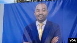 The Citizens Coalition for Change offices in Bulawayo have been painted blue by activists said to be linked to Nelson Chamisa who dumped CCC