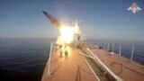 Nga bắn tên lửa chống hạm Moskit vào mục tiêu trên Biển Nhật Bản (ảnh do Bộ Quốc phòng Nga công bố, 28/3).
