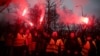 Thousands of Polish Farmers Strike, Block Ukraine Border