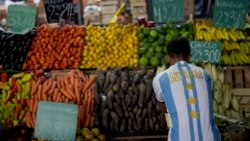 Argentina reporta desaceleración de la inflación en octubre