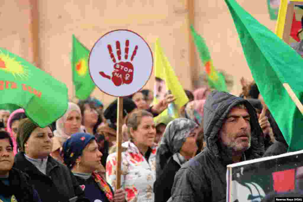 Jinên Efrînî Yên Derbider Li Dijî Tundîyê Daketin Qadan