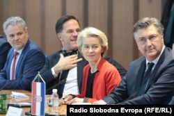 Rutte, Von der Leyen i Plenković sjede pored Sattlera tokom posjete BiH.