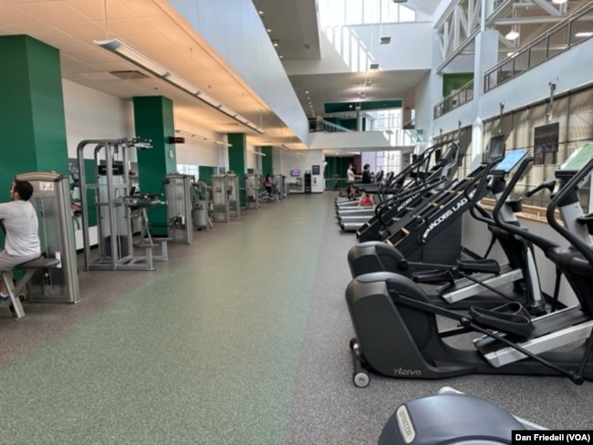 The cardio area at Cleveland State University's rec center.