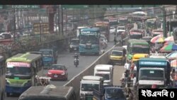 ঢাকা-আরিচা মহাসড়কে তীব্র যানজটে নাকাল ঈদযাত্রীরা