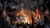 تشدید درگیری‌های خشونت‌آمیز بین نیروهای پلیس اسرائیل و معترضان در تل‌آویو