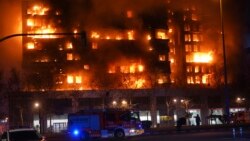 España: Incendio en 2 edificios residenciales en Valencia deja al menos 13 heridos