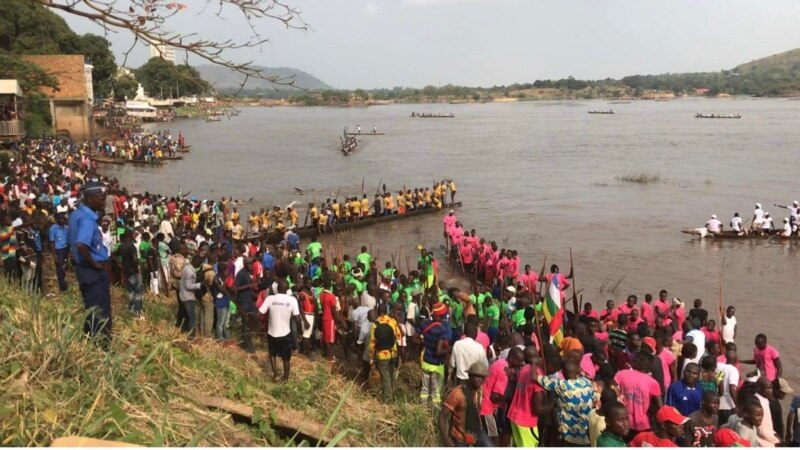 La Centrafrique se prépare à célébrer son 65e anniversaire avec une course de pirogues
