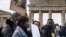 Les manifestations contre le pouvoir sénégalais gagnent l'Europe, notamment à Paris et Berlin (photo).