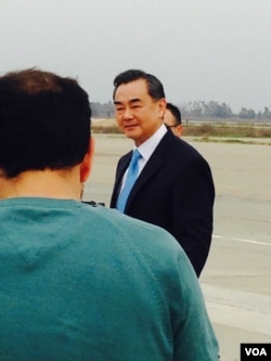 中国外长王毅2014年在伊拉克 (美国之音/斯特芬妮·傅莱德)