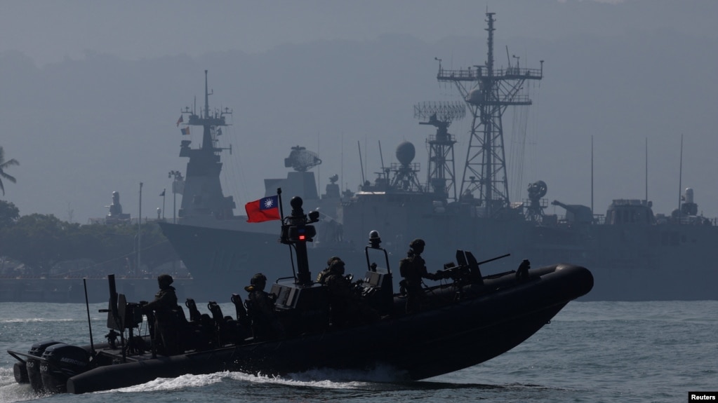 资料照：台湾海军在春节前进行军事操演。（2024年1月30日）(photo:VOA)