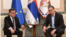 Sastanak predsednika Srbije Aleksandra Vučića sa evropskim izaslanikom za dijalog Beograda i Prištine (foto: buducnostsrbijeav)