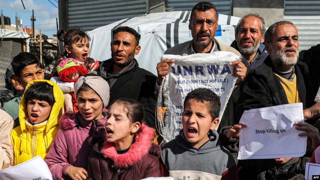 card WHO on allegations against UNRWA: the discussion right now is much of a distraction of what is going on every day, every hour in Gaza; a distraction from the more than 27,000 deaths; a distraction from preventing an entire population from access to clean water, food, shelter