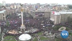 Após uma década de conflitos e tumultos, os ucranianos vêem um longo caminho pela frente