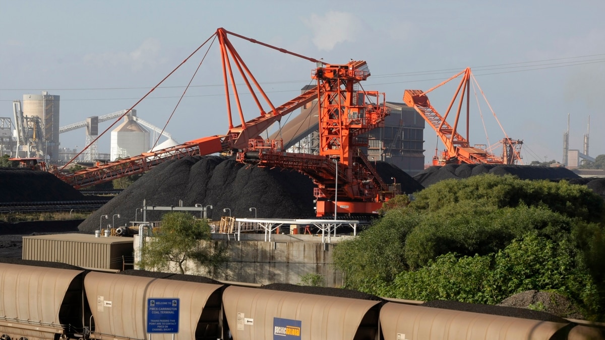 Australia Climate Change Activists Disrupt Shipping at Coal Port