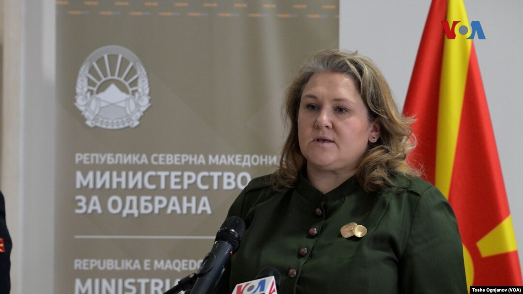 Одбранбениот буџет за 2024 година е во висина од историски 2,05% од БДП, истакна министерката Славјанка Петровска на годишниот брифинг за 2023 година