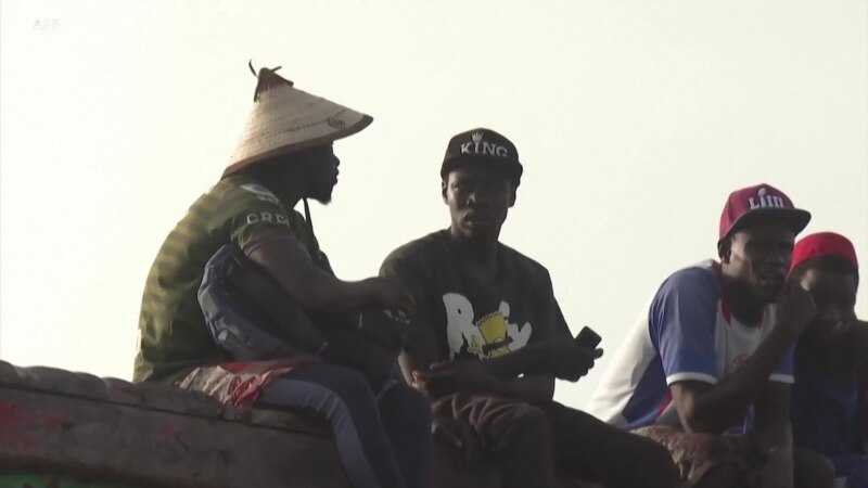 Sénégal : des milliers de jeunes toujours prêts à braver la mer