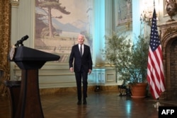 U.S. President Joe Biden arrives to speak during a press conference after meeting with Chinese President Xi Jinping during the Asia-Pacific Economic Cooperation leaders' week in Woodside, California, Nov. 15, 2023.