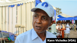 Korng Det, an executive vice president of the Candlelight Party in Prey Veng Province, talks to VOA Khmer during the Extraordinary Congress of the Candlelight Party in Siem Reap province, on Feb. 11, 2023.