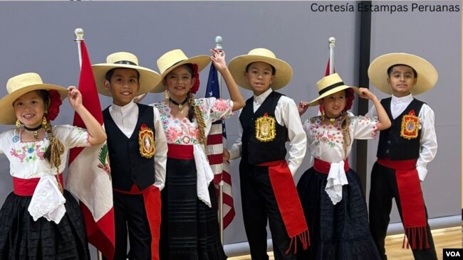 Las agrupaciones folclóricas buscan incentivar a los niños para que participen en las presentaciones de danzas folclóricas de su país.