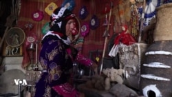 ژنێکی بەهرەمەندی کوردی سوریا ماڵەکەی دەکاتە مۆزەخانە 