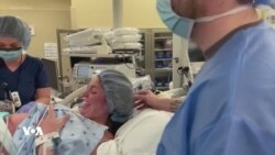 دوانەیەک لە دوو ڕۆژی جیاوازدا لە دایک دەبن