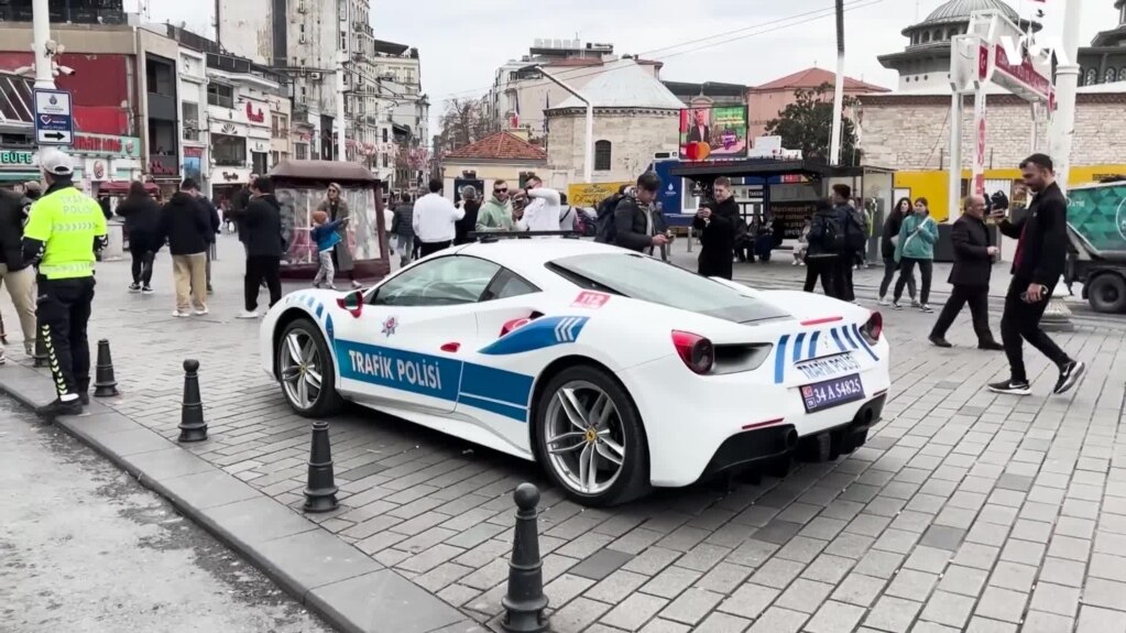 Турската полиција се опреми со луксузни возила запленети од организираниот криминал