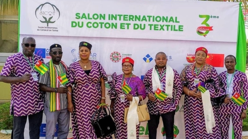 Au Burkina Faso, un salon pour valoriser le coton africain