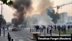 ရဲကပစ်ခတ်မှုကြောင့် ၁၇နှစ်အရွယ် လူငယ်တဦးသေဆုံးခဲ့တဲ့အပေါ် ပြင်သစ်နိုင်ငံ Toulouse မြို့မှာ ဆန့်ကျင်ဆန္ဒပြနေကြစဉ် (ဇွန် ၂၈၊ ၂၀၂၃)
