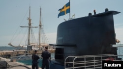 Совместные учения шведских вооруженных сил и НАТО (архивное фото).