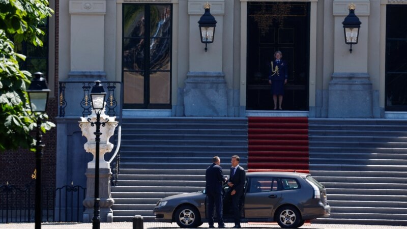 PM Belanda Bertemu Raja untuk Bahas Pemerintahan Sementara