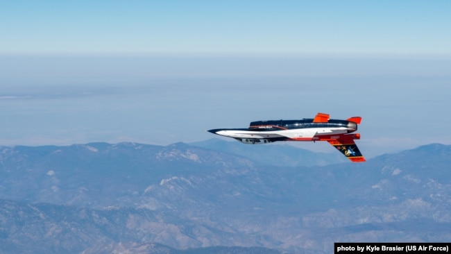 Экспериментальный самолет X-62A VISTA