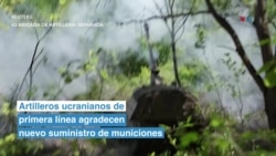 Artilleros ucranianos de primera línea agradecen nuevo suministro de municiones
