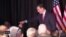 Demokrat Tom Suozzi Ranpote Syej Depite Repibliken Nouyok George Santos la 