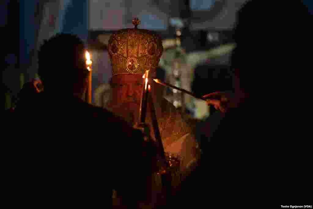 Велигден во македонските православни храмови